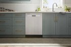 🔹 Whirlpool Wdp540Hamz 24" Built-In Dishwasher – Quiet, Powerful & Fingerprint-