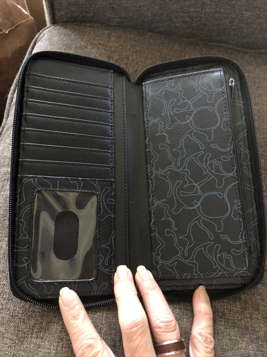 Funko Pop Marvel Wallet View 3