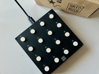 Intech Grid Bu16 MIDI controller - In Box