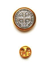 Saint Benedict Silver Tone-Gold Tone 13/16" Round Lapel Pin (Italy)