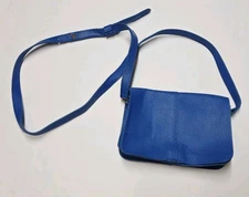BTB Los Angeles || Kelly Crossbody Bag Soft Leather Unlined Blue 