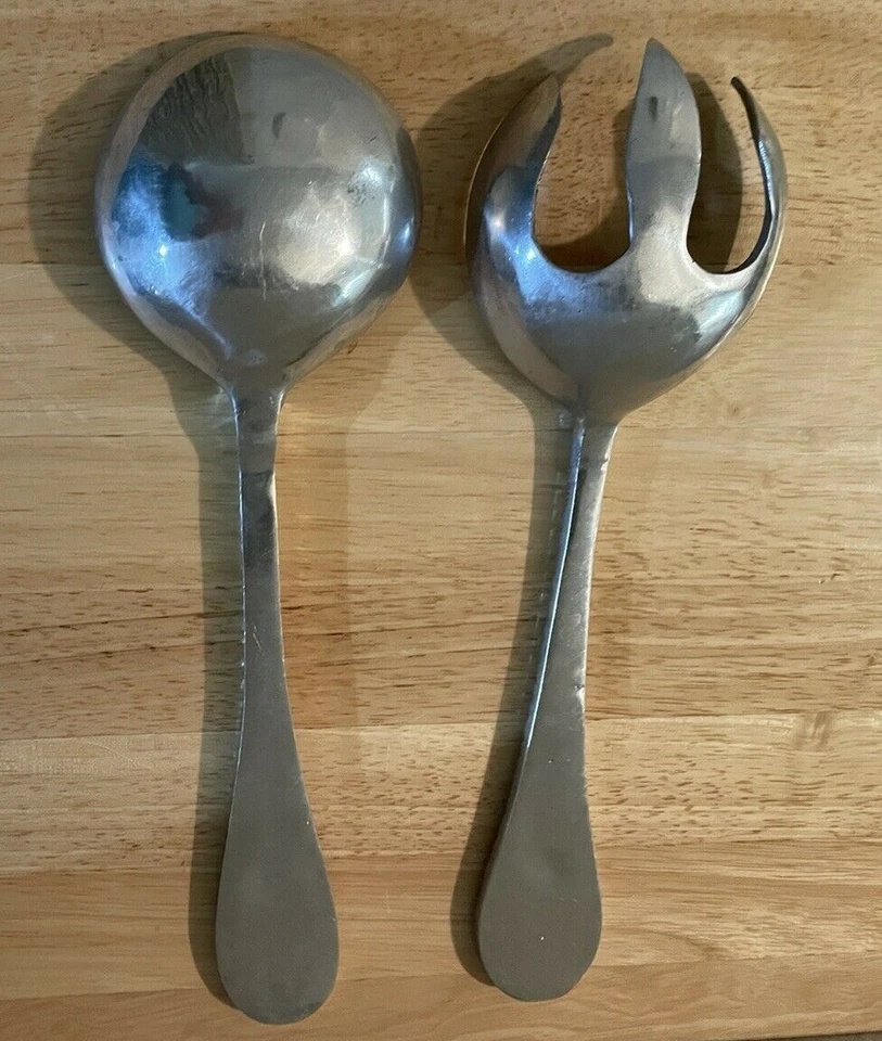 ORNATE METAL SERVING SALAD FORK and SPOON SET PEACOCK FEATHER HANDLE HEAVY - Image 4 of 4