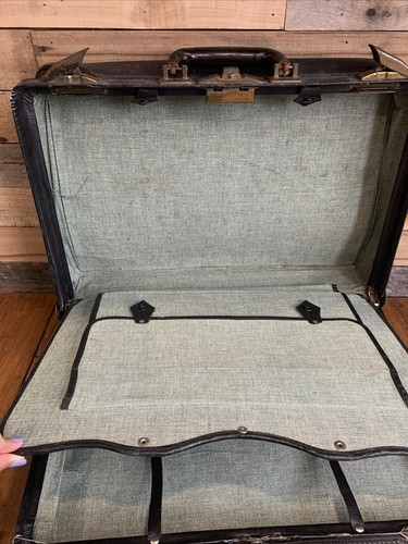 Vintage 1920s Black Leather Suitcase Travel Train Case Luggage Straps Antique - Picture 19 of 21