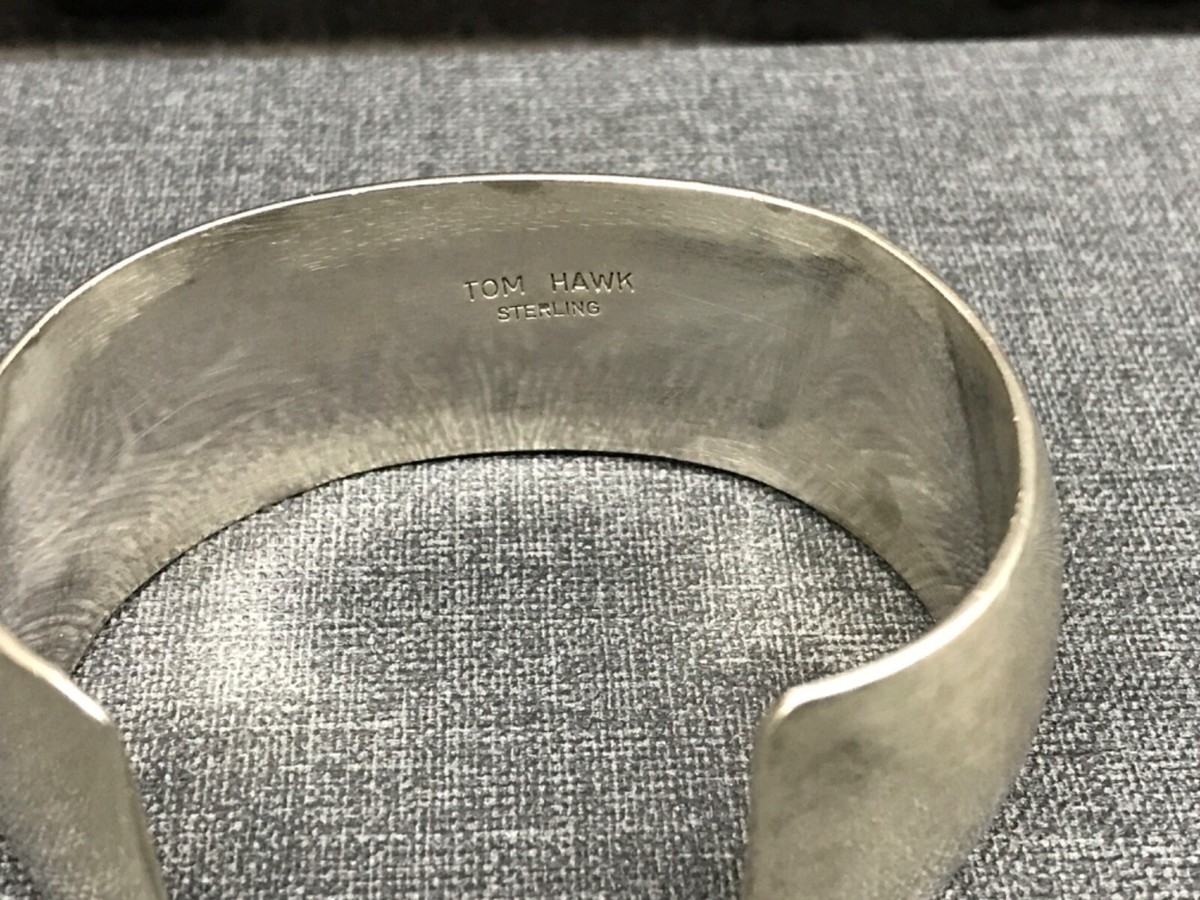 TOM HAWK シルバーブレスレット 925 STERLING Handcrafted Tom Hawk Navajo Four Channel “RAIL” Sterling