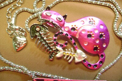 NWT-BETSEY JOHNSON PINK ENAMEL CAT / SKELATAL FISH  BROOCH PENDANT NECKLACE- USA