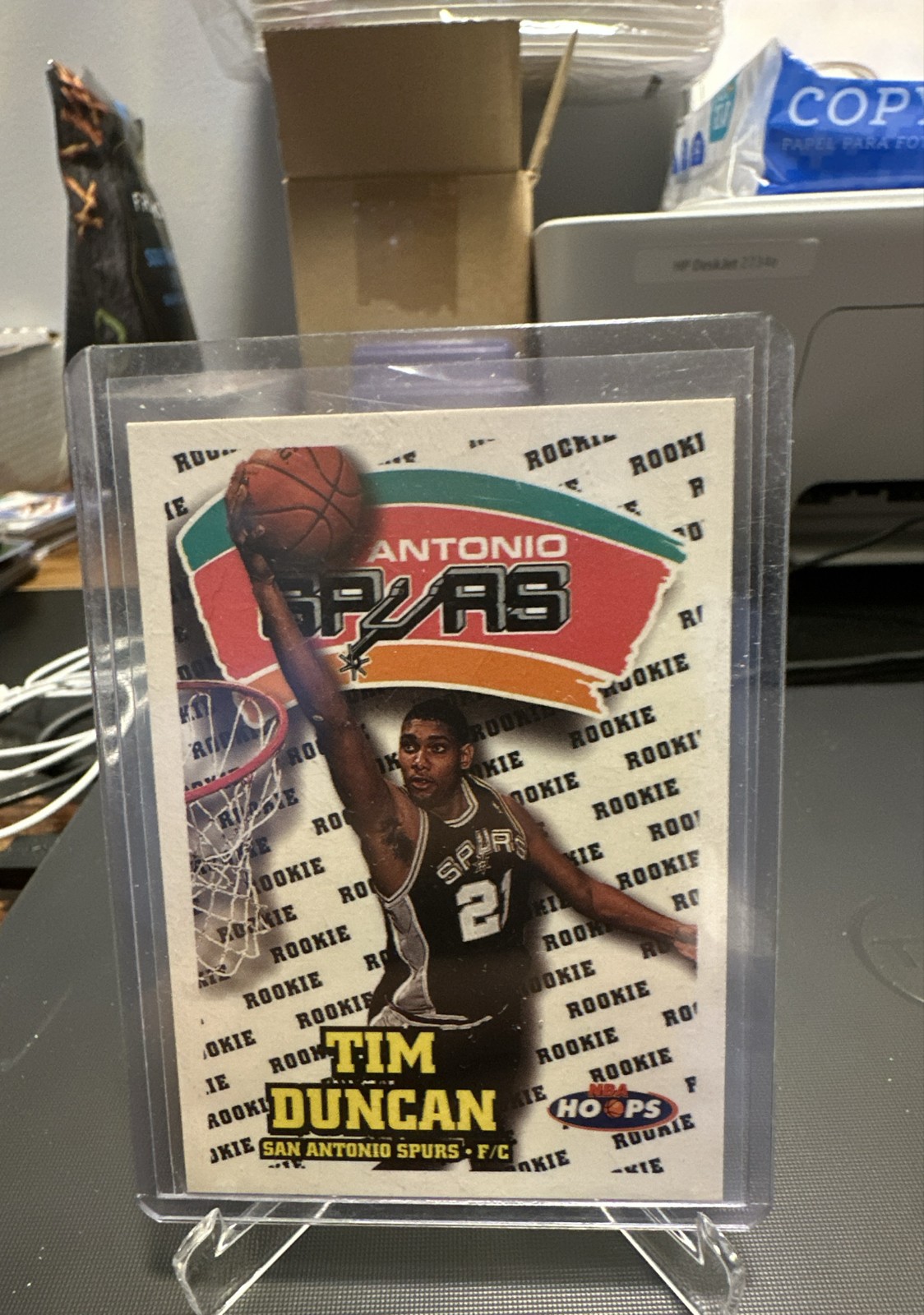 1997-98 NBA Hoops - Rookie Tim Duncan #166 (RC)