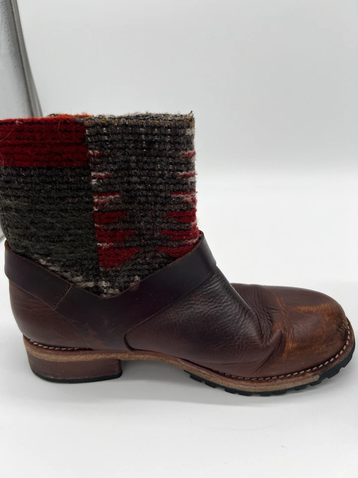 Woolrich Women’s 8.5 Leather Boots Wool Lined Plaid Ankle Lug Sole - Image 4 of 4