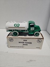 ERTL 1926 Mack Tanker Bank 9196 1:38 Scale Made In USA QUAKER STATE