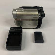 Sony Handycam DCR-DVD650 Video Camcorder Charger  Battery Tested