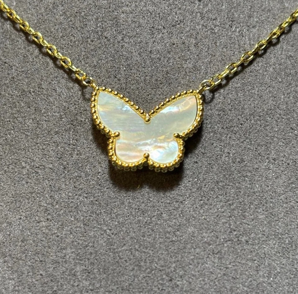 Butterfly Necklace, Large Pendant, 18k Yellow Gold, White Mother of Pearl, New - Image 2 of 4