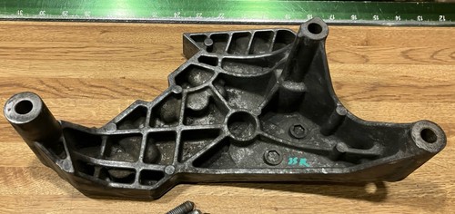 2005 2006 VW Engine Mount Bracket 1.9L BRM PD TDI MK5 Jetta Golf 03G199207F - Picture 7 of 9