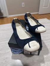 Authentic Chanel Pumps, Blue/ Bone, size 38