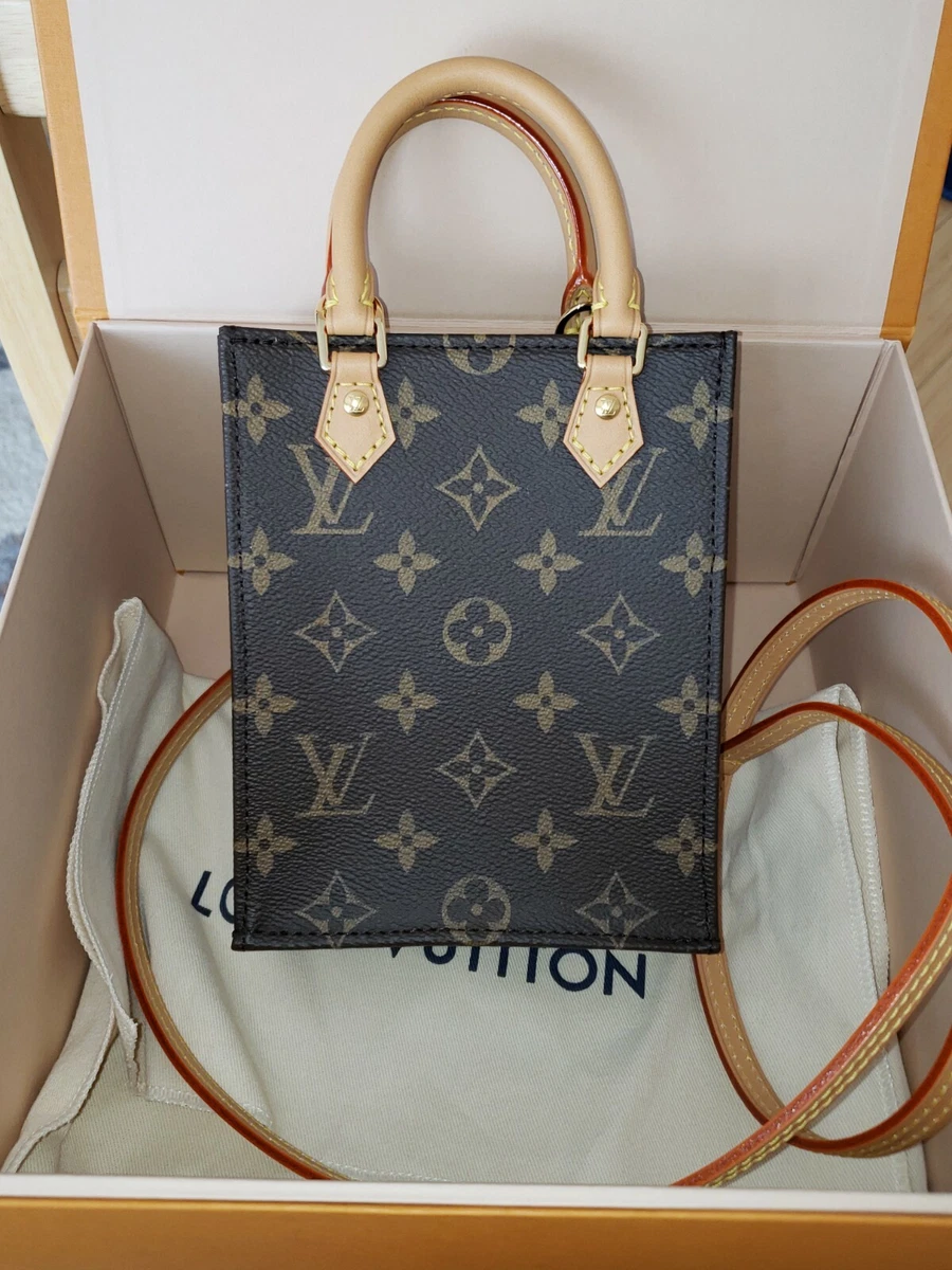 Louis Vuitton MONOGRAM Petit Sac Plat Bag Monogram coated canvas