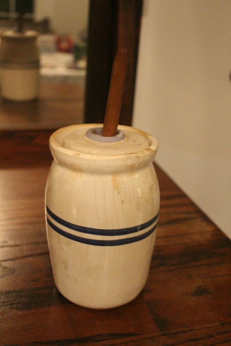 VINTAGE CASH FAMILY POTTERY BUTTER CHURN MINIATURE WOODEN