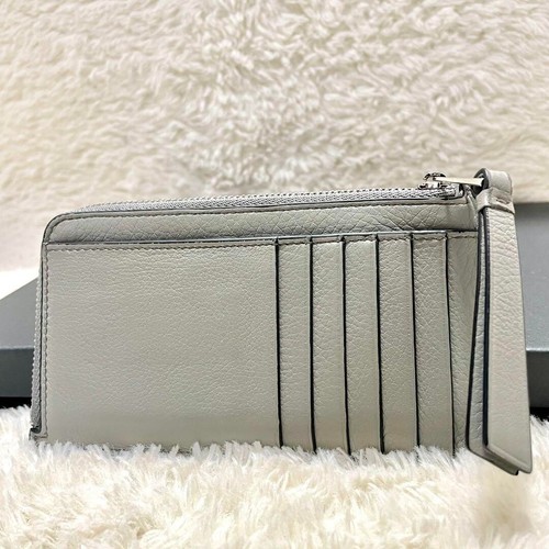 LOEWE Puzzle Fragment Case in Classic Calf Grey - Picture 2 of 11