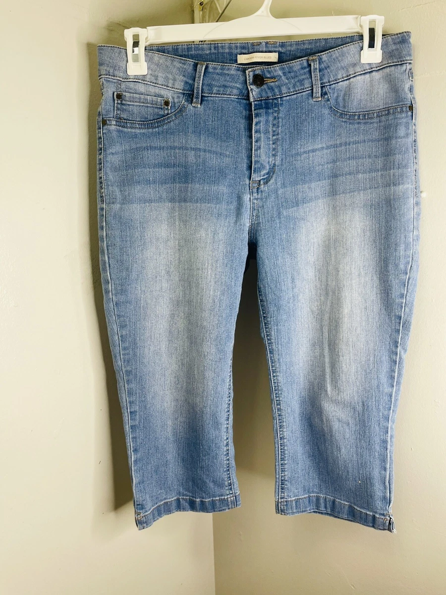 Canton River Blue Women’s Light Blue Capri Denim Size 14