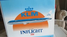Inflight 200 KLM - Boeing 767-300/ER PH-BZH- 1/200