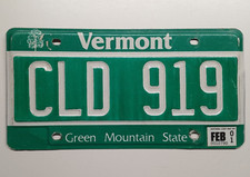 1990 VERMONT "PASSENGER" LICENSE PLATE (CLD-919) W/01 RENEW. STKR.