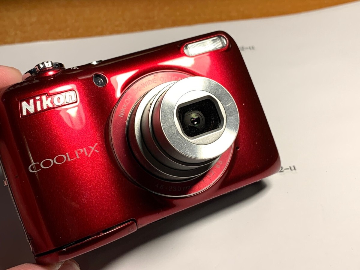 Nikon COOLPIX L26 16.1MP Digital Camera Lens + BATTERY DOOR Nikon COOLPIX L26 16.1MP Digital Camera Lens + BATTERY DOOR