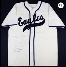 Monte Irvin, Leon Day, Max Manning, + 3 Other Signed Newark Eagles Jersey (JSA)