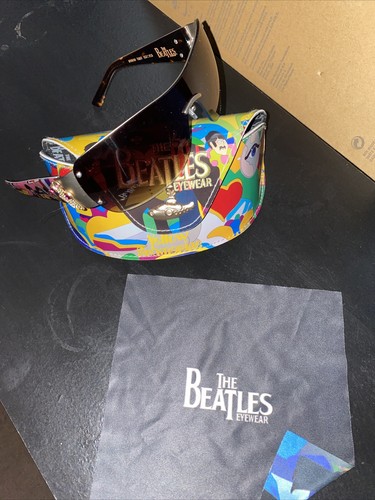 Lunettes de soleil Beatles collection sous-marines jaunes comme neuf BYS006 avec étui BLK - Photo 1 sur 7