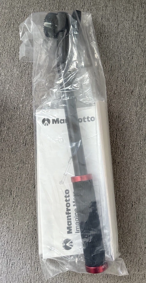 Manfrotto MT055XPRO3 3-Section Aluminum Tripod with MVH502AH Fluid Video Head - Image 3 of 4