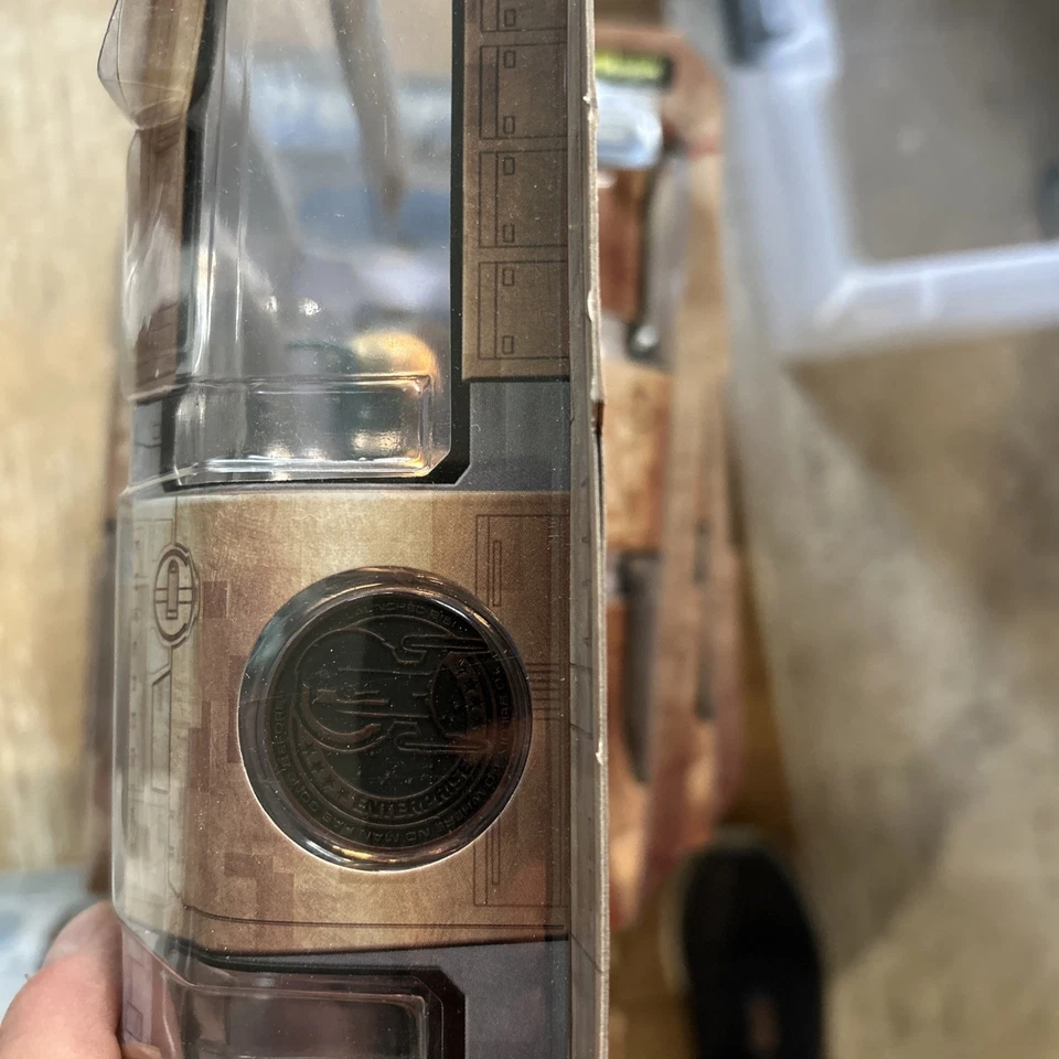 Figura de equipo visitante Star Trek Enterprise. Rifle de partículas Shran The Andorian Foto 4 de 4