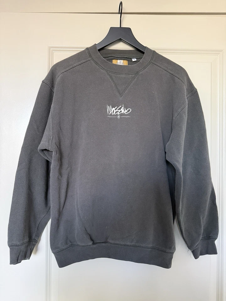 Sudadera Moschino vintage para hombre talla L ligeramente encogida manga larga Foto 2 de 4