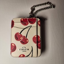 NWT Coach CZ761 Zip Card Case With Cherry Print