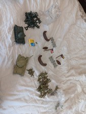 Vintage Plastic Army Men Toy Lot w/ Tanks Bases Flags Military Figures