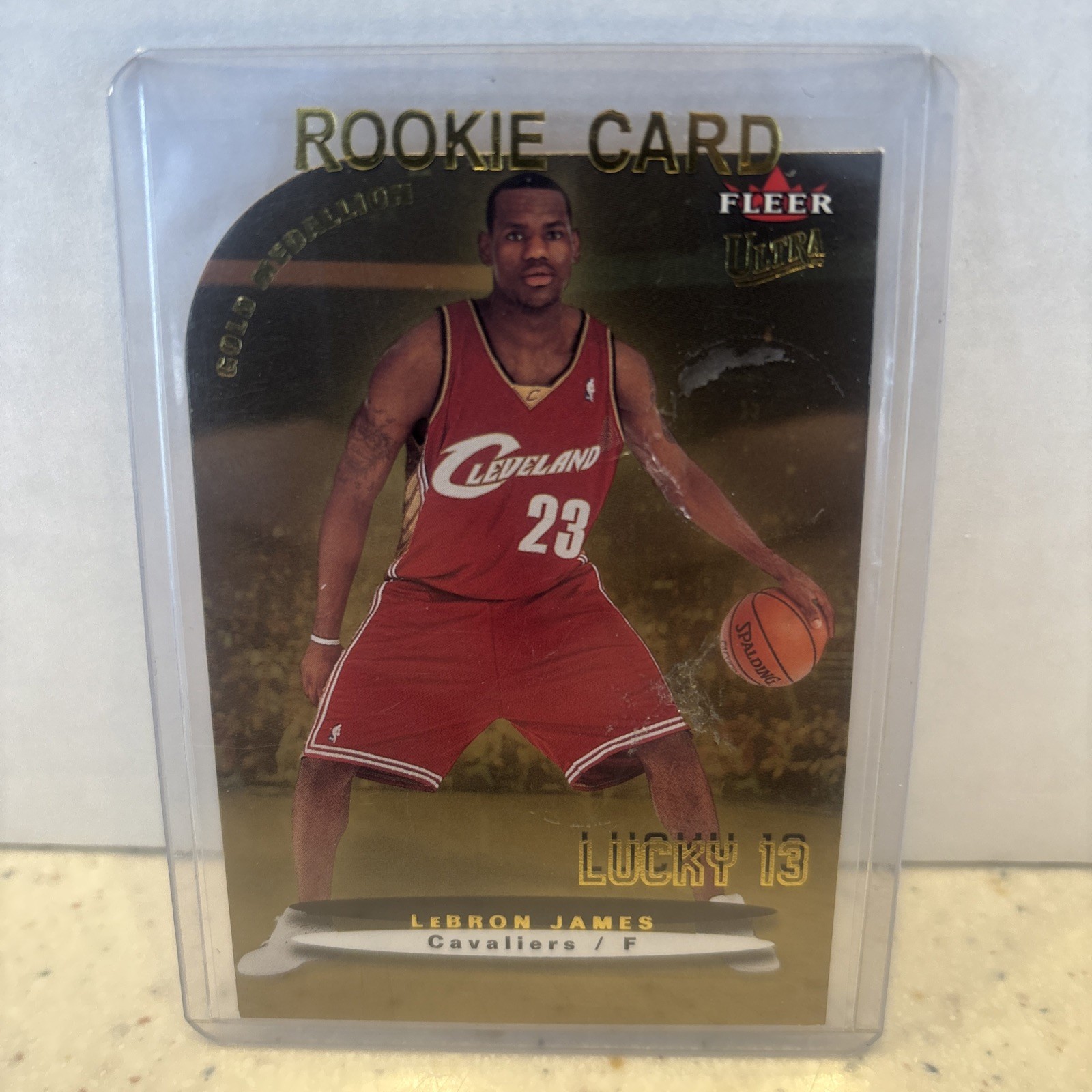 LeBron James Lucky 13 Fleet Ultra Rookie Card 2003-04 Gold Medallion