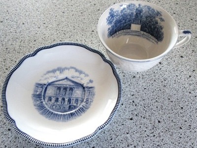 Johson Bros CENTURY OF PROGRESS Cup and Saucer w/ Art Institute & Lincoln Statue