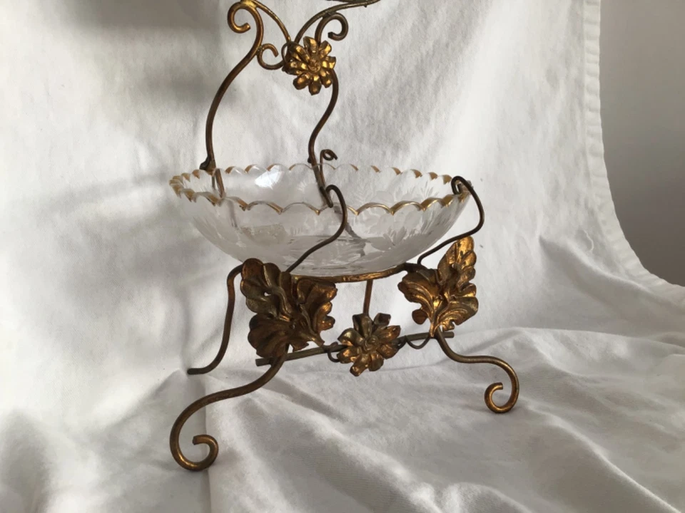 ANTIGUO PALAIS ROYAL Soporte de Latón... TAL CUAL Foto 2 de 4