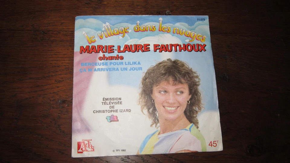 45 Tours Chanson Le Village dans les Nuages Générique TF1 Izard - Photo 1/1