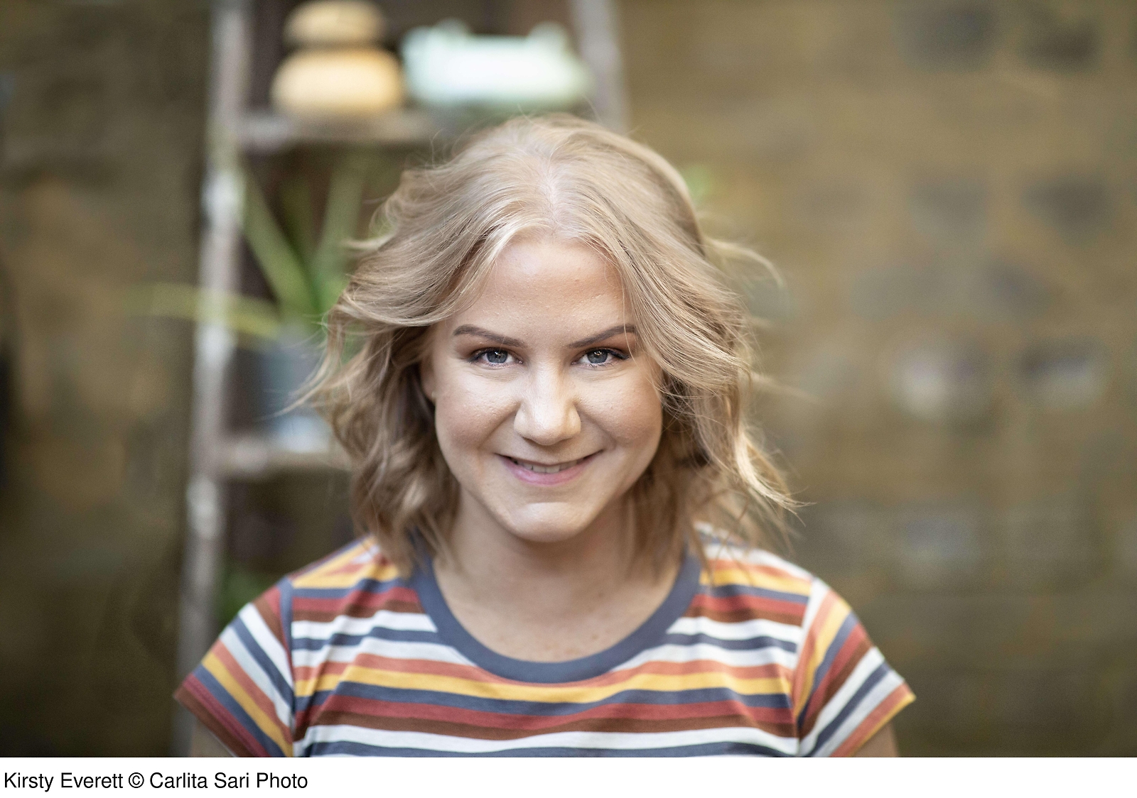 Thumbnail - Honig Blut Kirsty Everett