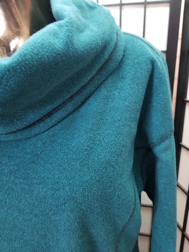 Рубашка Andrew Marc New York Performance Cowl Neck Топ Бирюзовый Бирюзовый Размер Large - Изображение 3 из 4