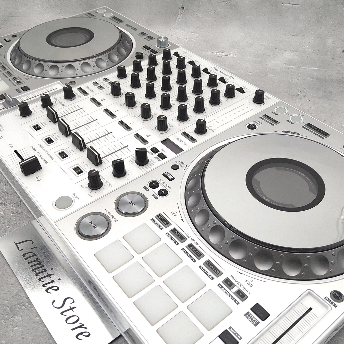Pioneer DJ DDJ-1000srt Pioneer DDJ-1000SRT-W Limited White Pro DJ