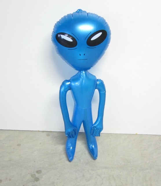 2 NEW INFLATABLE BLUE SPACE ALIENS 36" BLOW UP INFLATE ALIEN HALLOWEEN