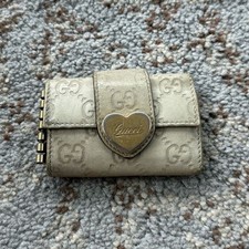 GUCCI Heart Leather Embossed 6 Key Holder Guccissima Beige Gold