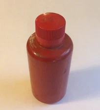 Nalgene red FLPE Heavy Duty 16 oz. Fuel Bottle w/ Lid & Funnel CAMPING