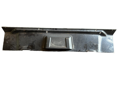 97-06 Jeep Wrangler TJ Black single vent style windshield wiper motor cowl panel