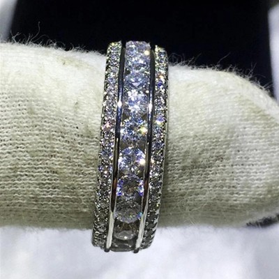 4 TCW runder Lab Created Moissanite Ewigkeit Ehering 14k Weißgold plattiert