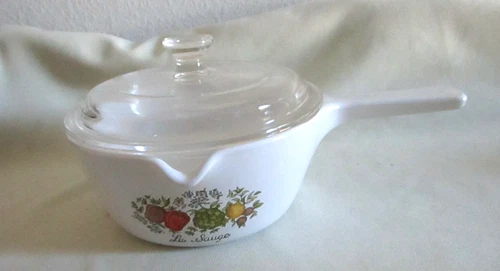 VTG CORNING WARE P-89-B SAUCE DISH W/HANDLE/SPOUT 2.5 Cup "LA SAUGE" PYREX LID