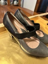 Beautifeel Gray And Black Leather Heels Size 41