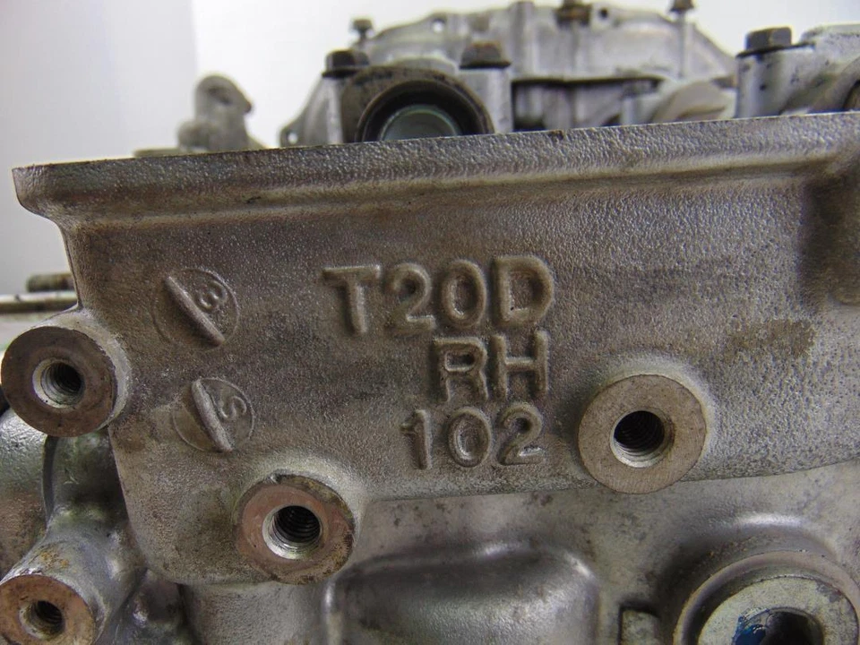 T20D102 Zylinderkopf R. für SUBARU LEGACY BERLINA (B13/BL) 2.0 D Classic 200097 - Bild 2 von 4