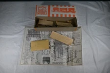 Wardie Jay O Gauge Unbuilt Circus Kit - Dog Wagon