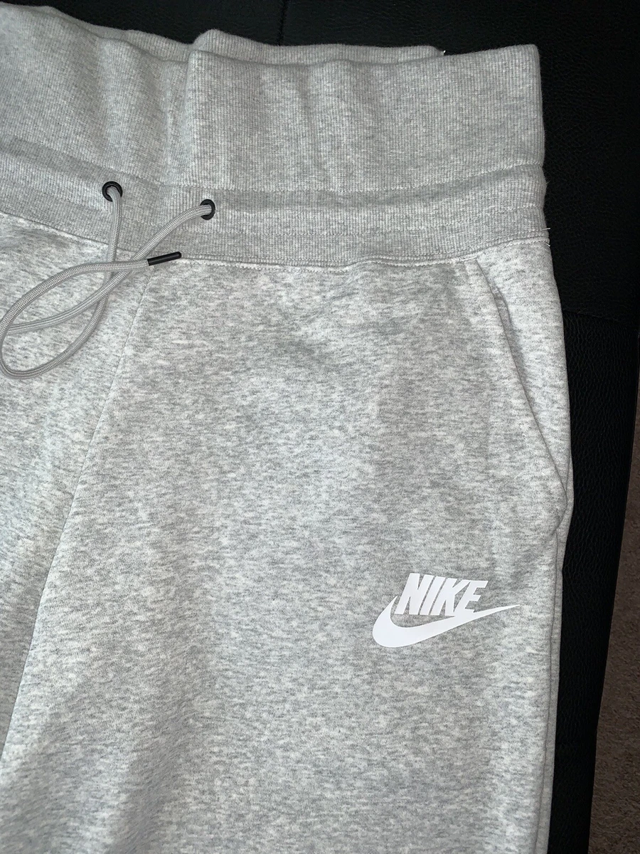 Nike standard fit top coupe standard pants