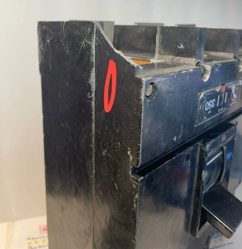 GTE/SYLVANIA - SJD-3-C-350-DISYUNTOR TIPO AJD, 350 A,240 VAC, 3 POLOS Chip Foto 4 de 4