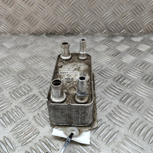 LAND ROVER RANGE ROVER VELAR L560 Ölkühler AW83-7A095-AA 2.0 Diesel 2020