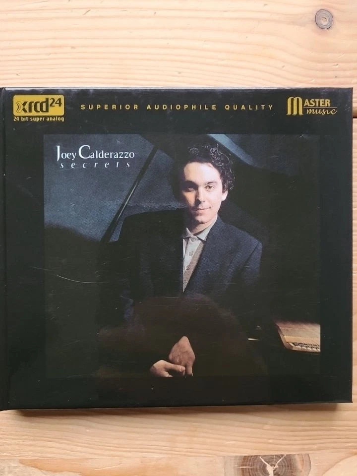 Secrets (XRCD) Calderazzo, Joey: